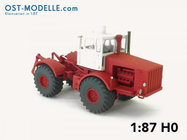 Traktor Kirovets K700 rot weiss ohne  Motorverkleidung